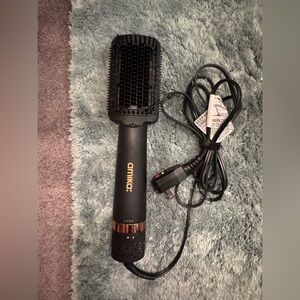 Amika Black and Gold Hair Drying and Straightening Styling Brush